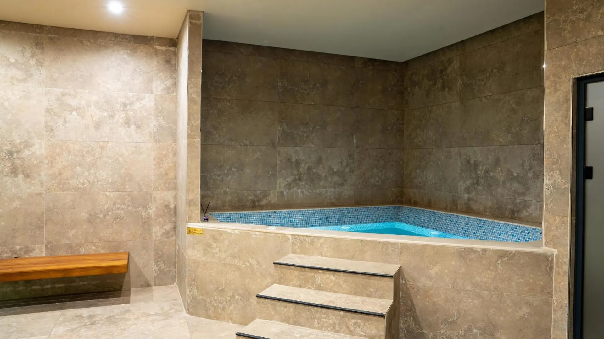 The Superior Living Kagithane Istanbul 0*,